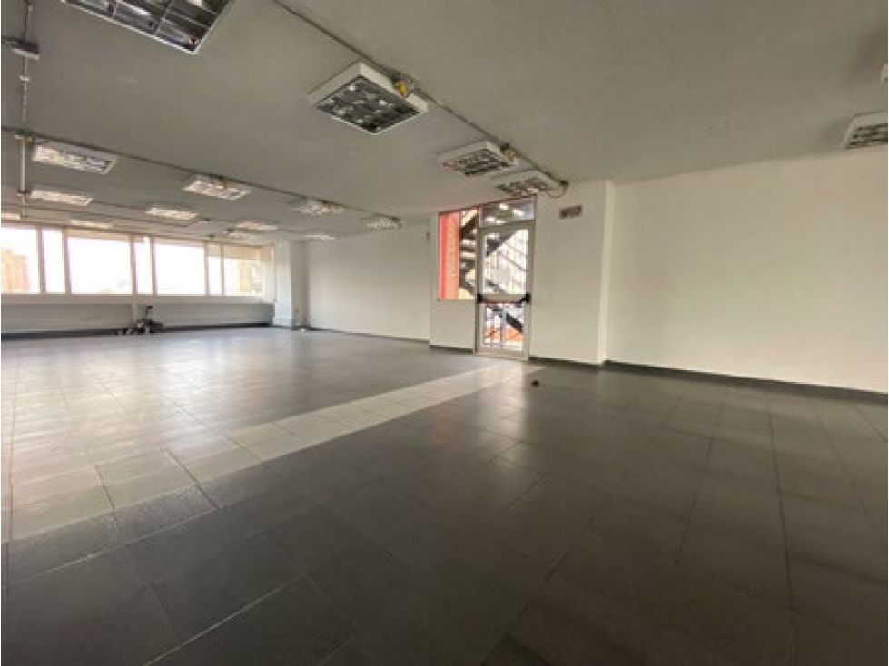 Oficina en arriendo Cundinamarca Bogotá Quinta Camacho 439 m2 Habitaciones 0 Baños 10 Garajes 2 Precio $24500000