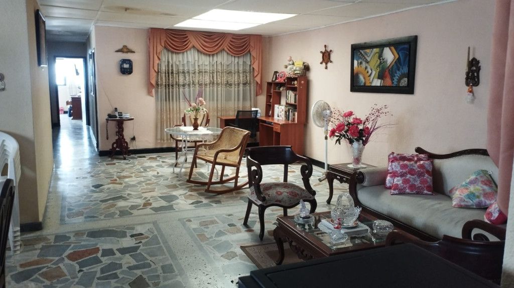 Casa en venta Atlántico Barranquilla Paraiso 245 m2 Habitaciones 3 Baños 2 Garajes 2 Precio $550000000