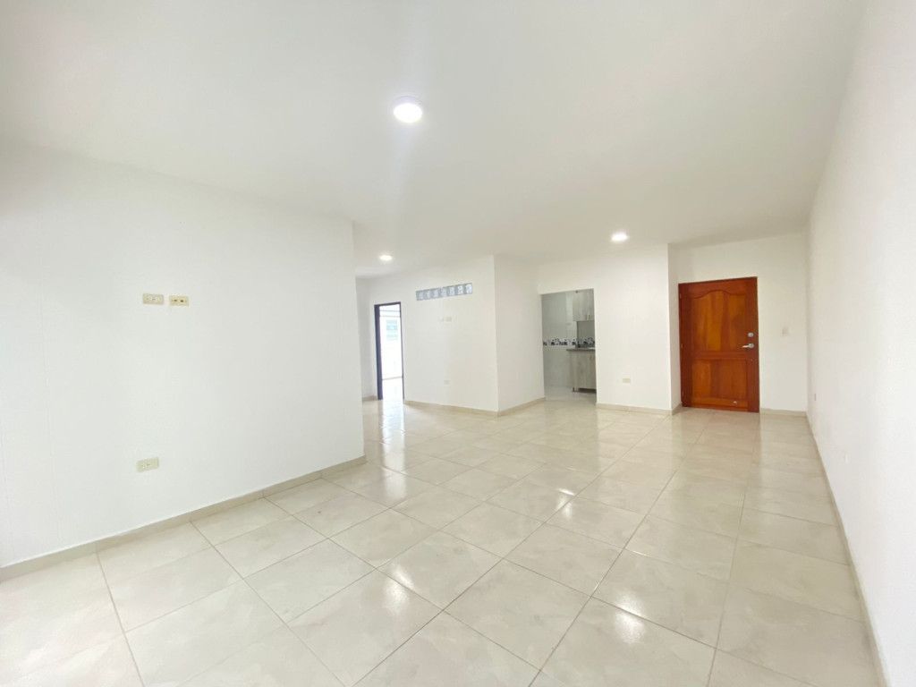 Apartamento en arriendo Atlántico Barranquilla Paraiso 95 m2 Habitaciones 3 Baños 2 Garajes 1 Precio $2500000