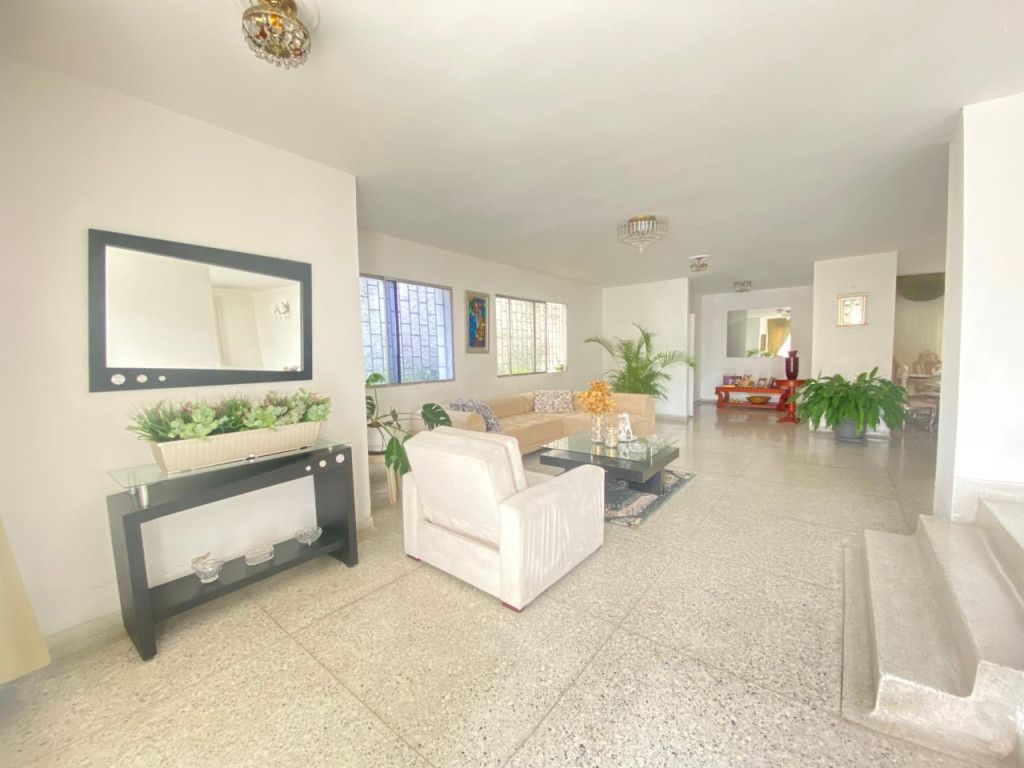 Casa en arriendo Atlántico Barranquilla El Tabor 400 m2 Habitaciones 4 Baños 3 Garajes 4 Precio $9000000