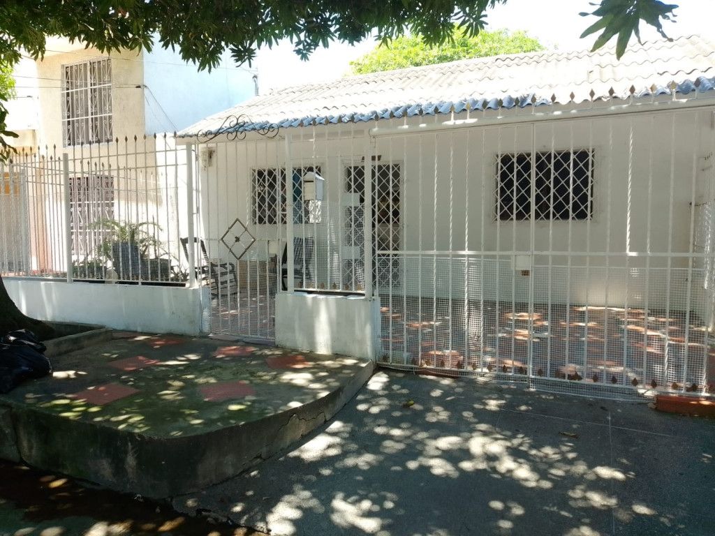 Casa en venta Atlántico Barranquilla Montecristo 200 m2 Habitaciones 3 Baños 2 Garajes 1 Precio $391785000