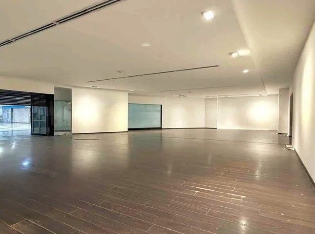 Local en arriendo Risaralda Pereira San Jose 204 m2 Habitaciones 0 Baños 4 Garajes 1 Precio $14000000