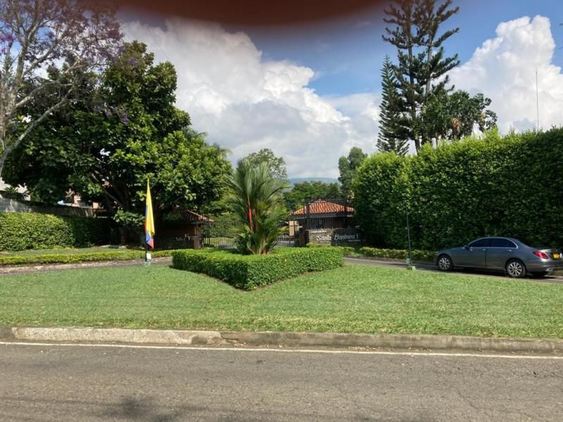 Lote en venta Valle Del Cauca Cali Parcelaciones Pance 1400 m2 Habitaciones 0 Baños 0 Garajes 0 Precio $1450000000