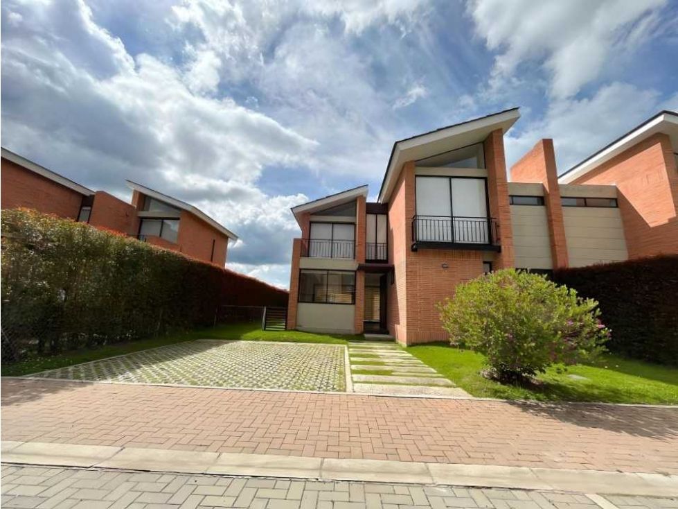 Casa en venta Cundinamarca Cajicá Cajica 174 m2 Habitaciones 3 Baños 3 Garajes 2 Precio $1160000000