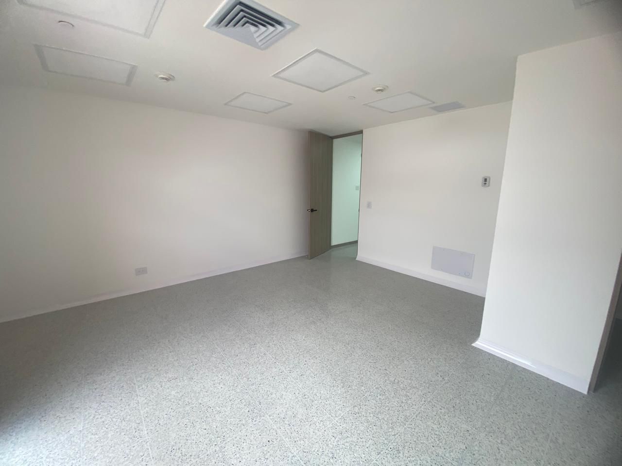 Consultorio en arriendo Antioquia Medellín San Diego 37 m2 Habitaciones 0 Baños 1 Garajes 1 Precio $5200000