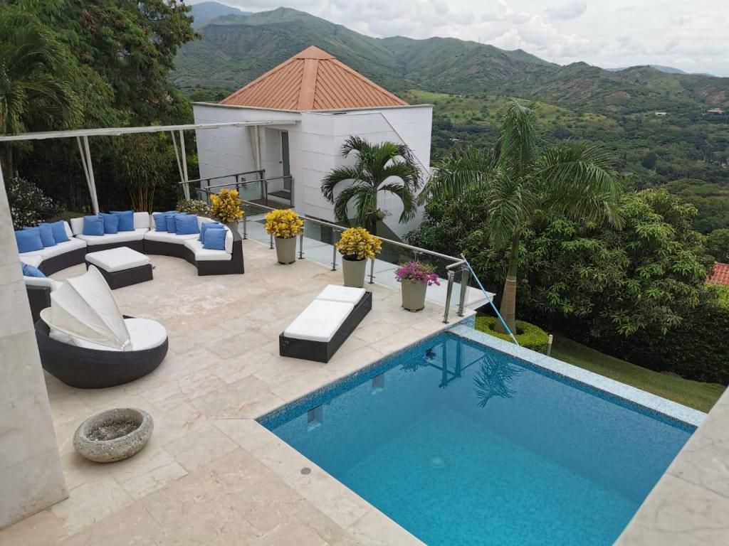 Casa en venta Valle Del Cauca Yumbo Belalcazar 800 m2 Habitaciones 7 Baños 7 Garajes 10 Precio $3500000000