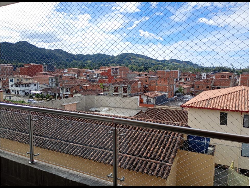Apartaestudio en venta Antioquia La Ceja Centro 35 m2 Habitaciones 1 Baños 1 Garajes 0 Precio $220000000