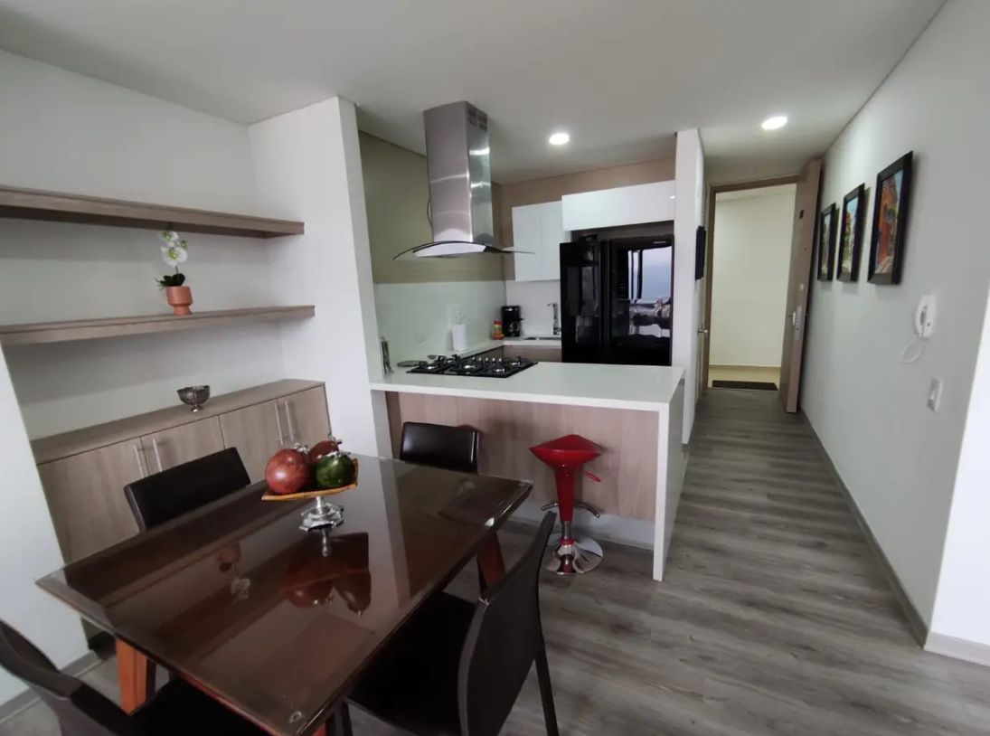 Apartamento en venta Cundinamarca Bogotá San Jose V Sector 65 m2 Habitaciones 2 Baños 2 Garajes 1 Precio $560000000