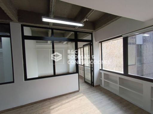 Local en arriendo Antioquia Itagüí La Esmeralda 659 m2 Habitaciones 0 Baños 6 Garajes 0 Precio $28266000