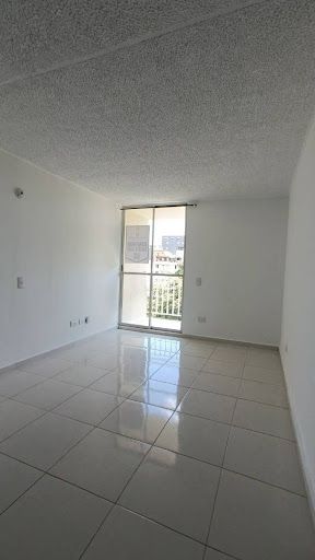 Apartamento en venta Risaralda Dosquebradas Las Violetas Et Iii 60 m2 Habitaciones 3 Baños 2 Garajes 1 Precio $170000000