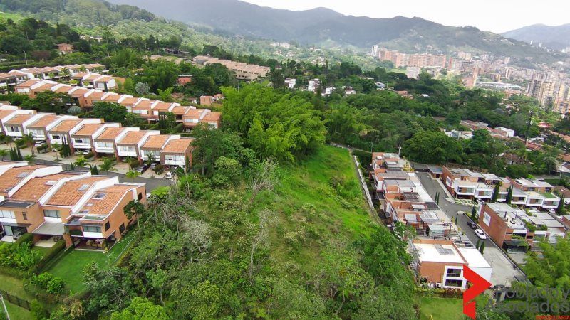 Lote en venta Antioquia Envigado Loma Del Atravesado 6000 m2 Habitaciones 0 Baños 0 Garajes 0 Precio $4800000000