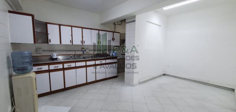 Local en arriendo Antioquia Envigado Alcalá 250 m2 Habitaciones 0 Baños 3 Garajes 0 Precio $10500000