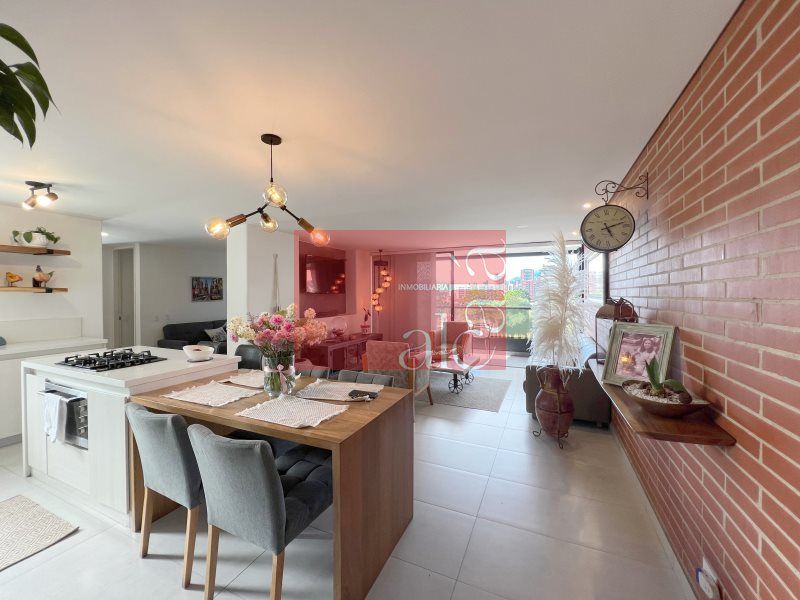 Apartamento en venta Antioquia Envigado Obrero 106 m2 Habitaciones 2 Baños 3 Garajes 2 Precio $820000000