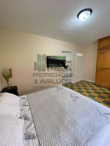 Casa en venta Antioquia Medellín Los Colores 325 m2 Habitaciones 4 Baños 2 Garajes 0 Precio $1500000000