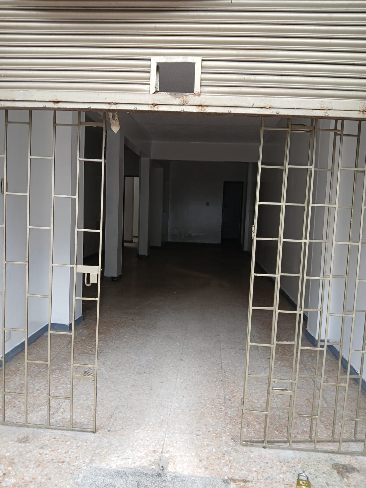 Local en arriendo Cundinamarca Bogotá La Esperanza 39 m2 Habitaciones 0 Baños 0 Garajes 0 Precio $2500000