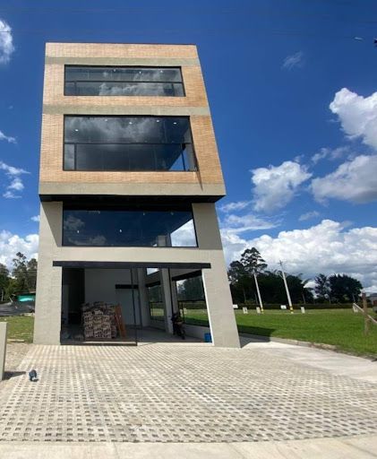 Bodega en arriendo Antioquia Rionegro Rionegro 390 m2 Habitaciones 0 Baños 6 Garajes 3 Precio $9500000