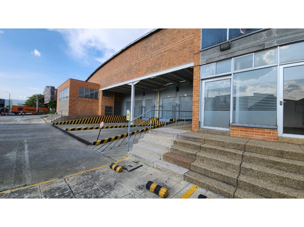 Bodega en venta Quindío Armenia Armenia 3217 m2 Habitaciones 0 Baños 7 Garajes 10 Precio $13000000000