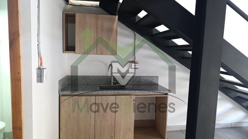 Local en arriendo Antioquia Itagüí Samaria Robles Del Sur 81 m2 Habitaciones 0 Baños 1 Garajes 0 Precio $3800000