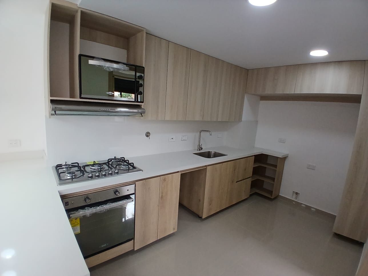 Apartamento en venta Antioquia Medellín Rosales 132 m2 Habitaciones 3 Baños 2 Garajes 2 Precio $980000000