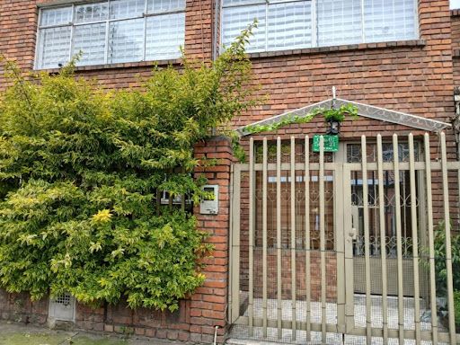 Casa en arriendo Cundinamarca Bogotá Popular Modelo 100 m2 Habitaciones 3 Baños 2 Garajes 1 Precio $3000000