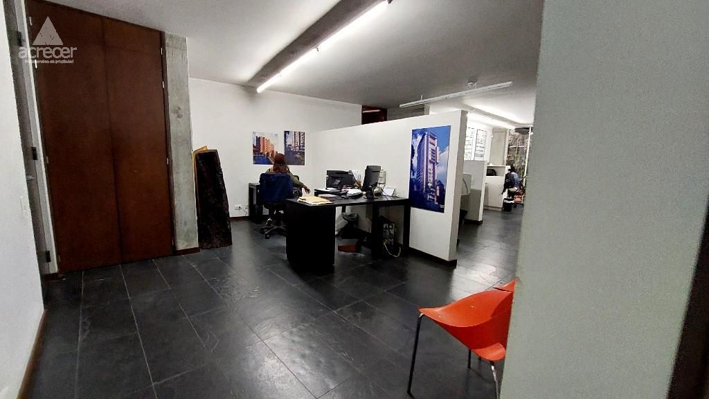 Oficina en arriendo Antioquia Envigado La Orquídea 270 m2 Habitaciones 0 Baños 4 Garajes 0 Precio $14000000