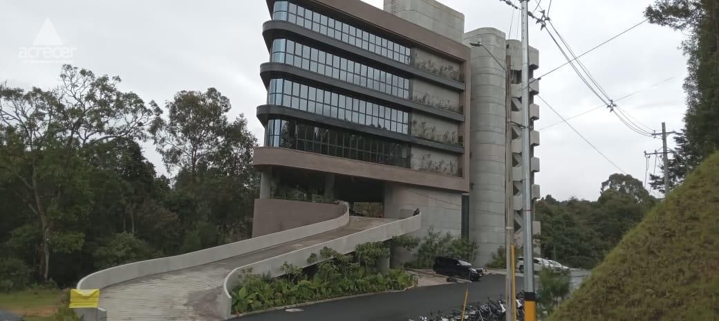 Oficina en arriendo Antioquia Medellín Medellín 215 m2 Habitaciones 0 Baños 2 Garajes 0 Precio $16125000
