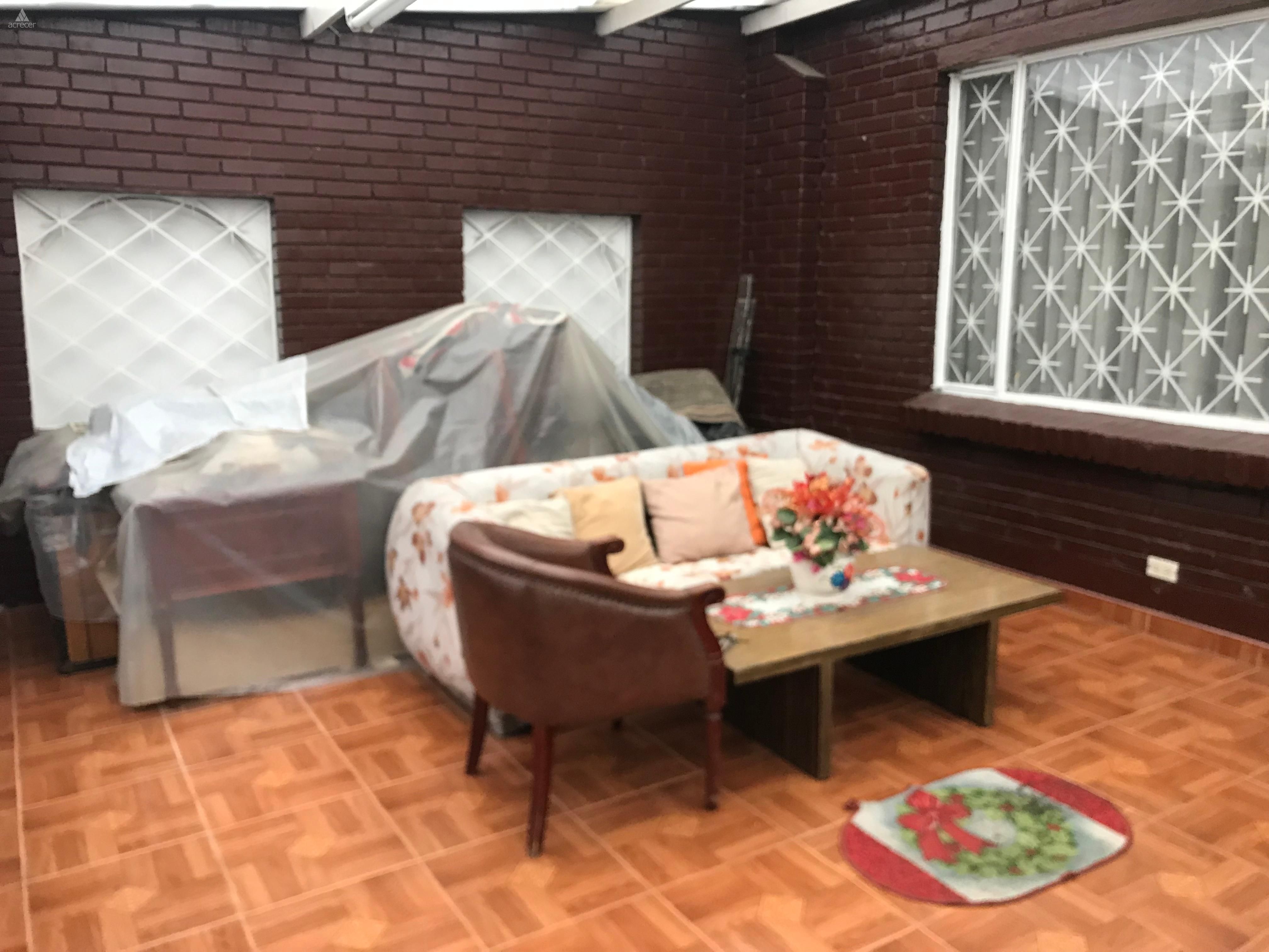 Casa en venta Cundinamarca Bogotá Modelia Occidental 220 m2 Habitaciones 3 Baños 2 Garajes 6 Precio $900000000