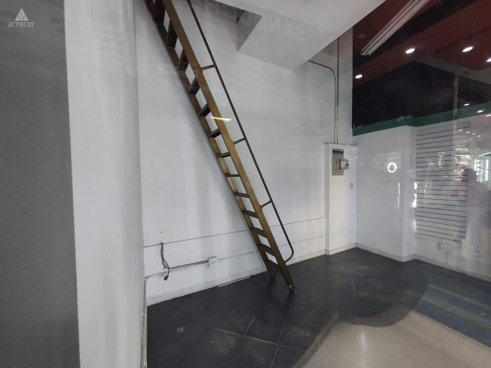 Local en arriendo Antioquia Bello Urbanización San Francisco 13 m2 Habitaciones 0 Baños 0 Garajes 0 Precio $2500000