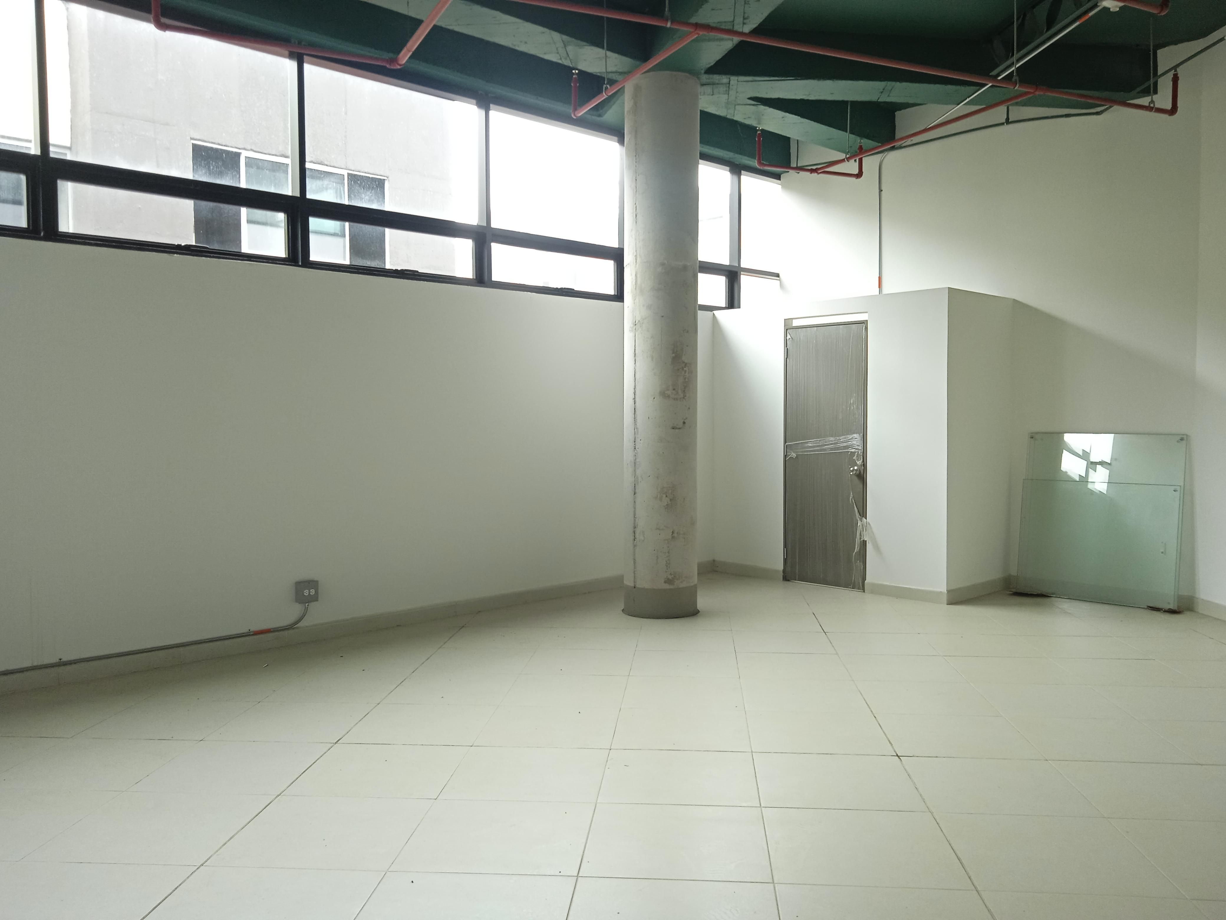 Local en arriendo Antioquia Rionegro El Porvenir 45 m2 Habitaciones 0 Baños 1 Garajes 0 Precio $2455557