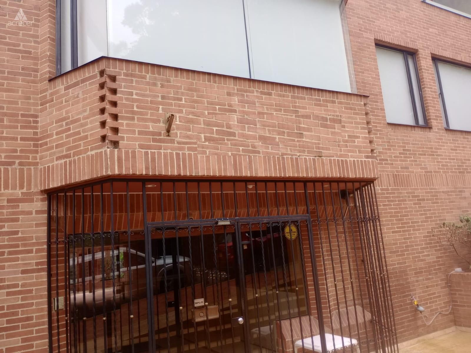 Apartamento en venta Cundinamarca Bogotá La Andrea 178 m2 Habitaciones 3 Baños 3 Garajes 2 Precio $1600000000