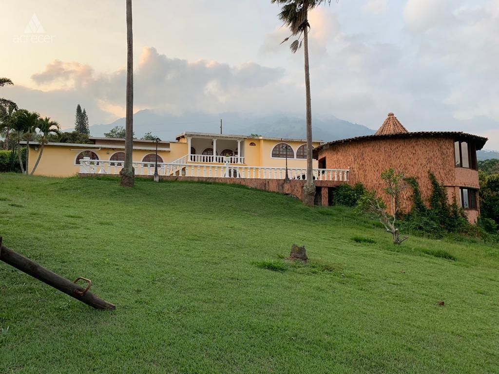 Finca en arriendo Antioquia Girardota Centro 5000 m2 Habitaciones 4 Baños 5 Garajes 1 Precio $7000000