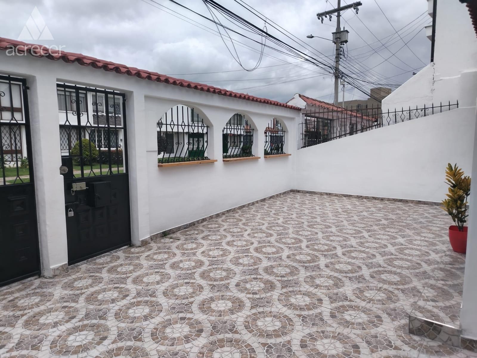 Casa en arriendo Cundinamarca Bogotá Potosí 495 m2 Habitaciones 8 Baños 2 Garajes 0 Precio $10000000