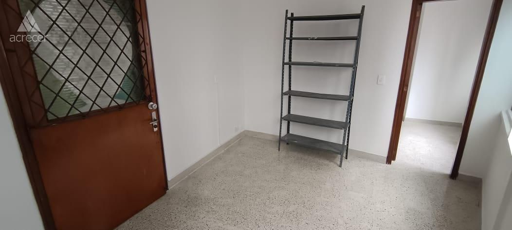 Oficina en arriendo o venta Antioquia Medellín Guayaquil 20 m2 Habitaciones 0 Baños 1 Garajes 0 Precio venta $69000000 Precio arriendo $1000000