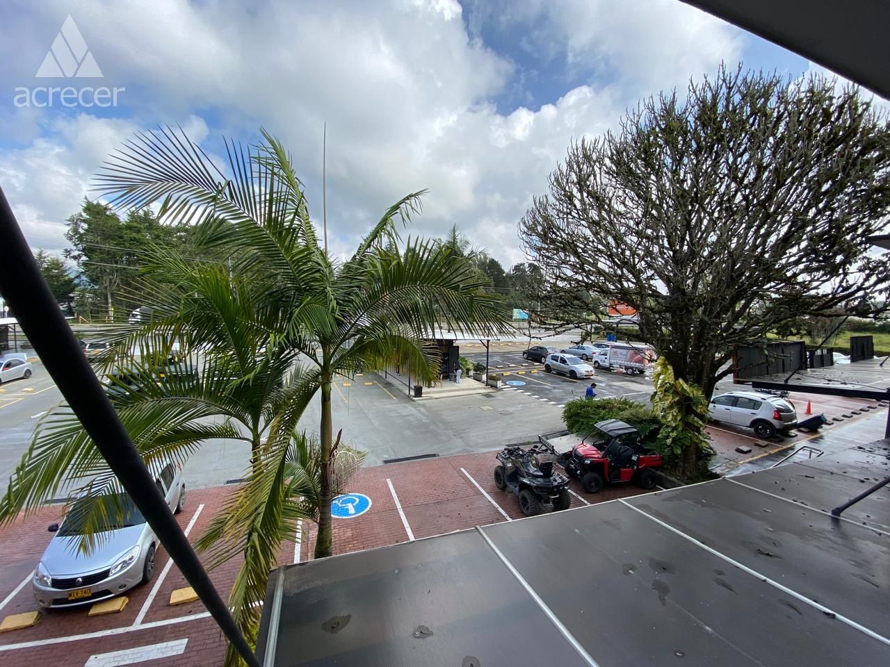 Local en arriendo Antioquia Rionegro Gualanday 220 m2 Habitaciones 0 Baños 2 Garajes 0 Precio $9280000