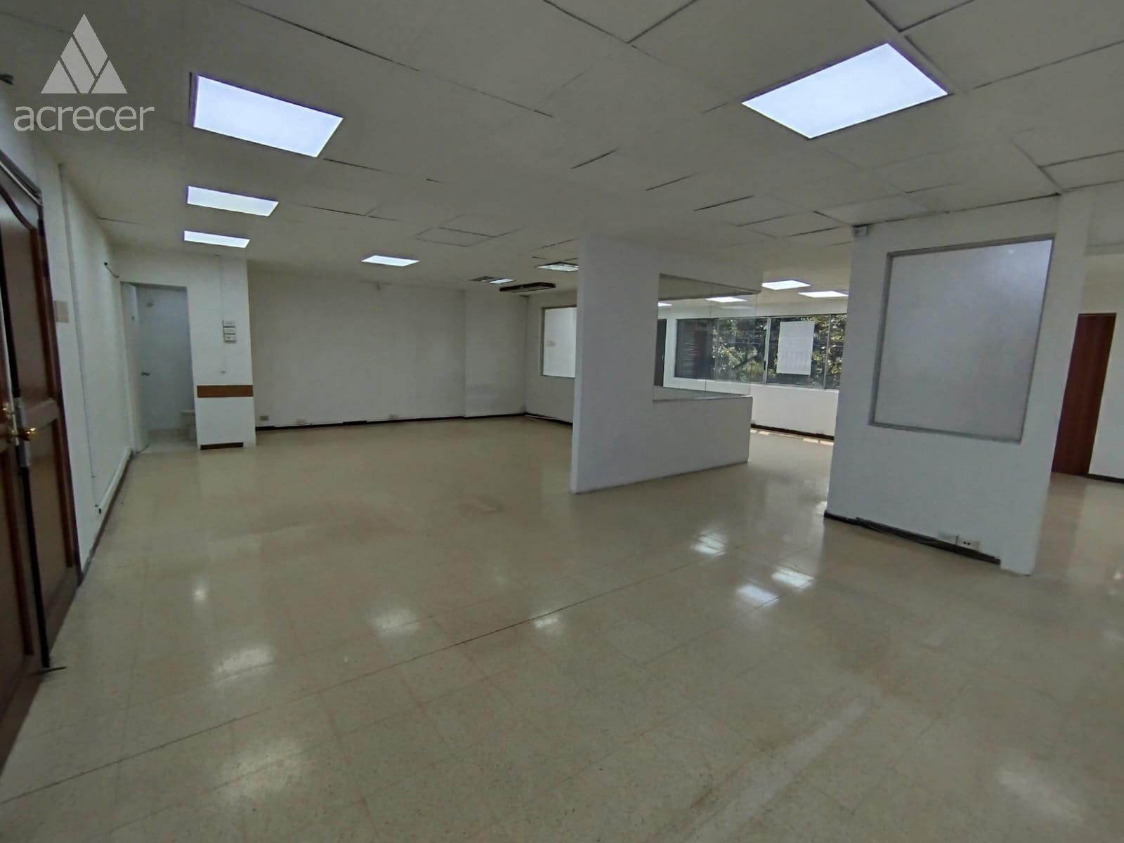 Oficina en arriendo Antioquia Itagüí San Fernando 112 m2 Habitaciones 0 Baños 0 Garajes 0 Precio $7500000