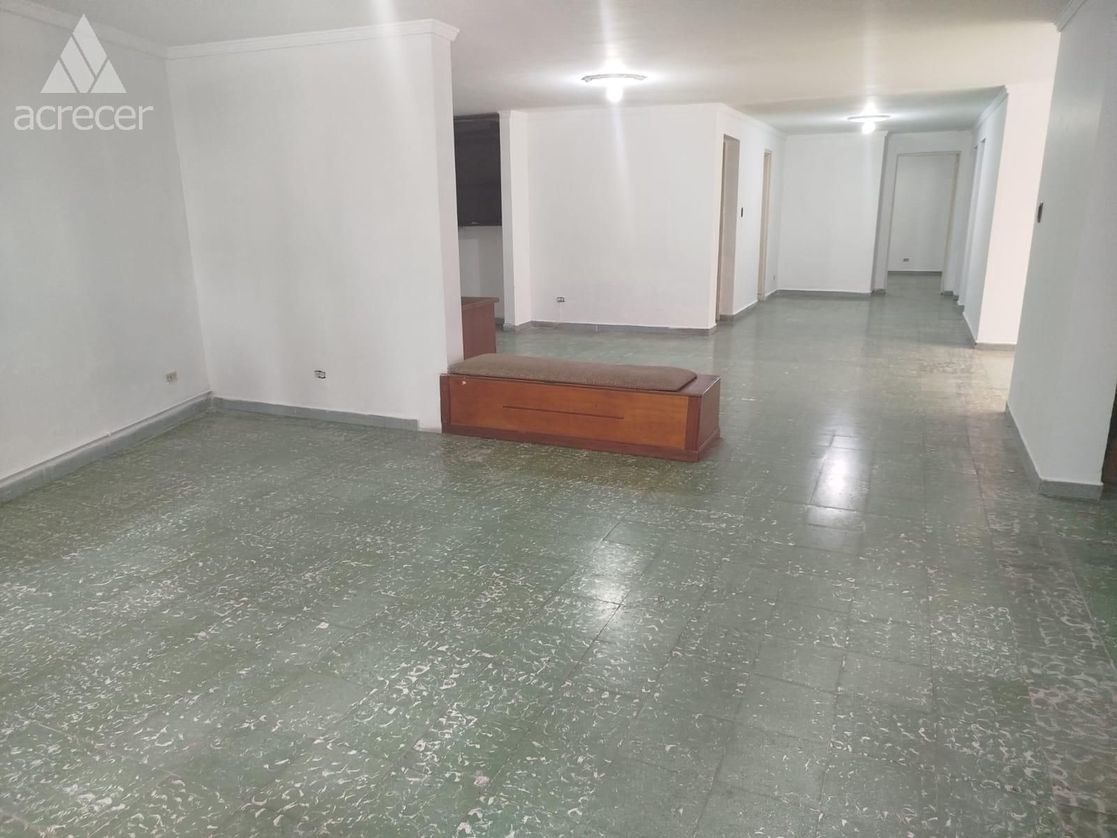 Casa en arriendo Antioquia Medellín La Gloria 210 m2 Habitaciones 4 Baños 3 Garajes 1 Precio $5000000