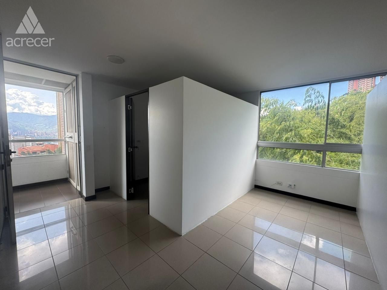 Oficina en arriendo Antioquia Medellín Castropol 50 m2 Habitaciones 0 Baños 0 Garajes 0 Precio $3800000