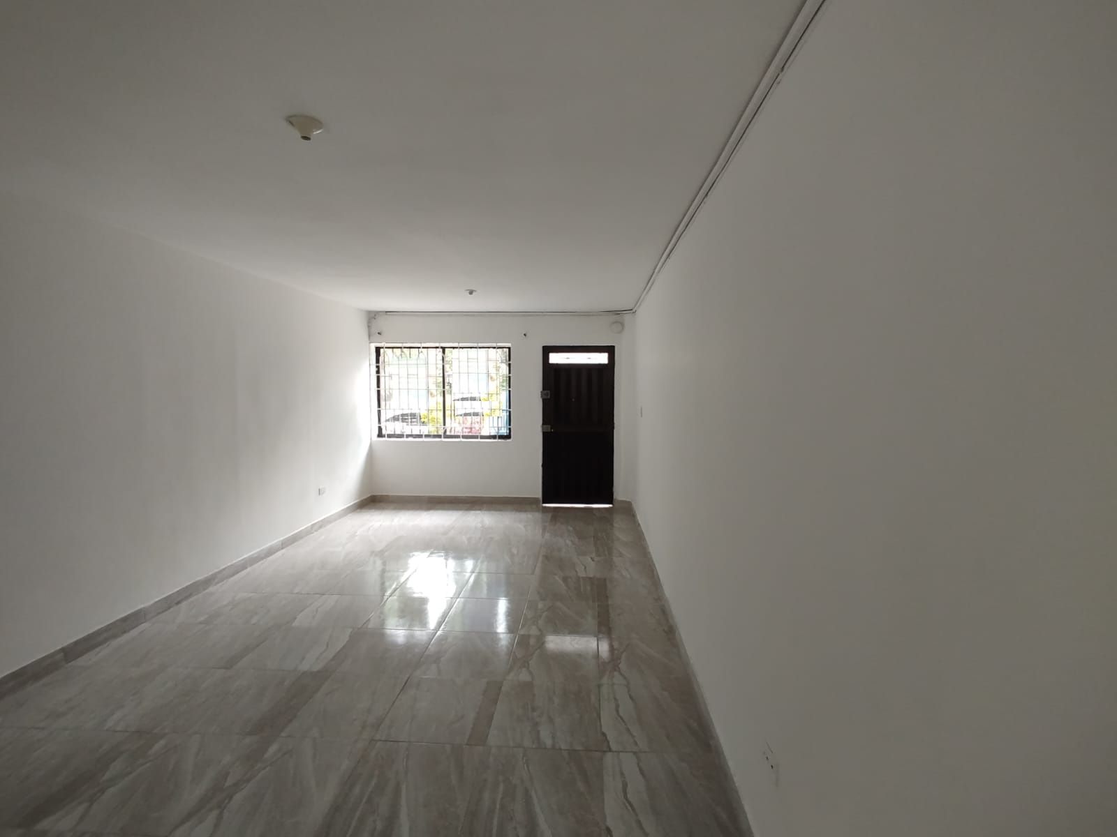 Apartamento en arriendo Antioquia Medellín Granada 160 m2 Habitaciones 4 Baños 2 Garajes 0 Precio $4200000