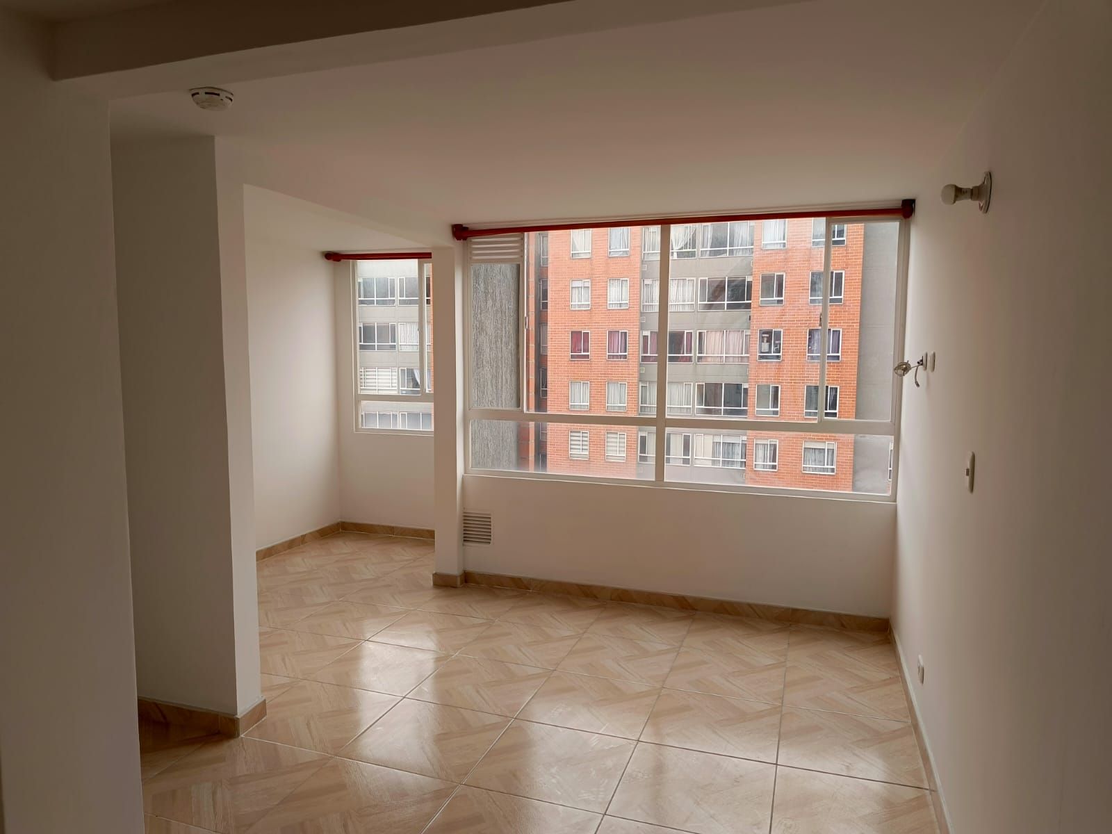 Apartamento en arriendo Cundinamarca Bogotá Gran Yomasa 45 m2 Habitaciones 2 Baños 1 Garajes 0 Precio $970000