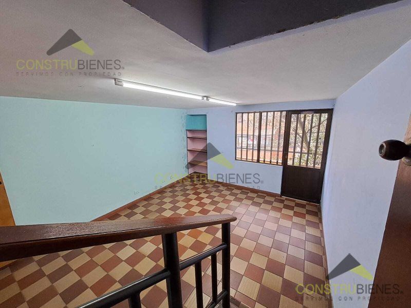 Local en arriendo Antioquia Envigado Zona Centro 150 m2 Habitaciones 0 Baños 3 Garajes 0 Precio $4800000