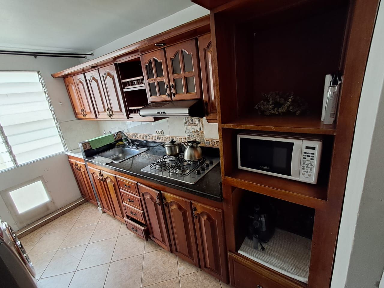 Apartamento en arriendo Antioquia Medellín Miranda 68 m2 Habitaciones 3 Baños 2 Garajes 1 Precio $2550000