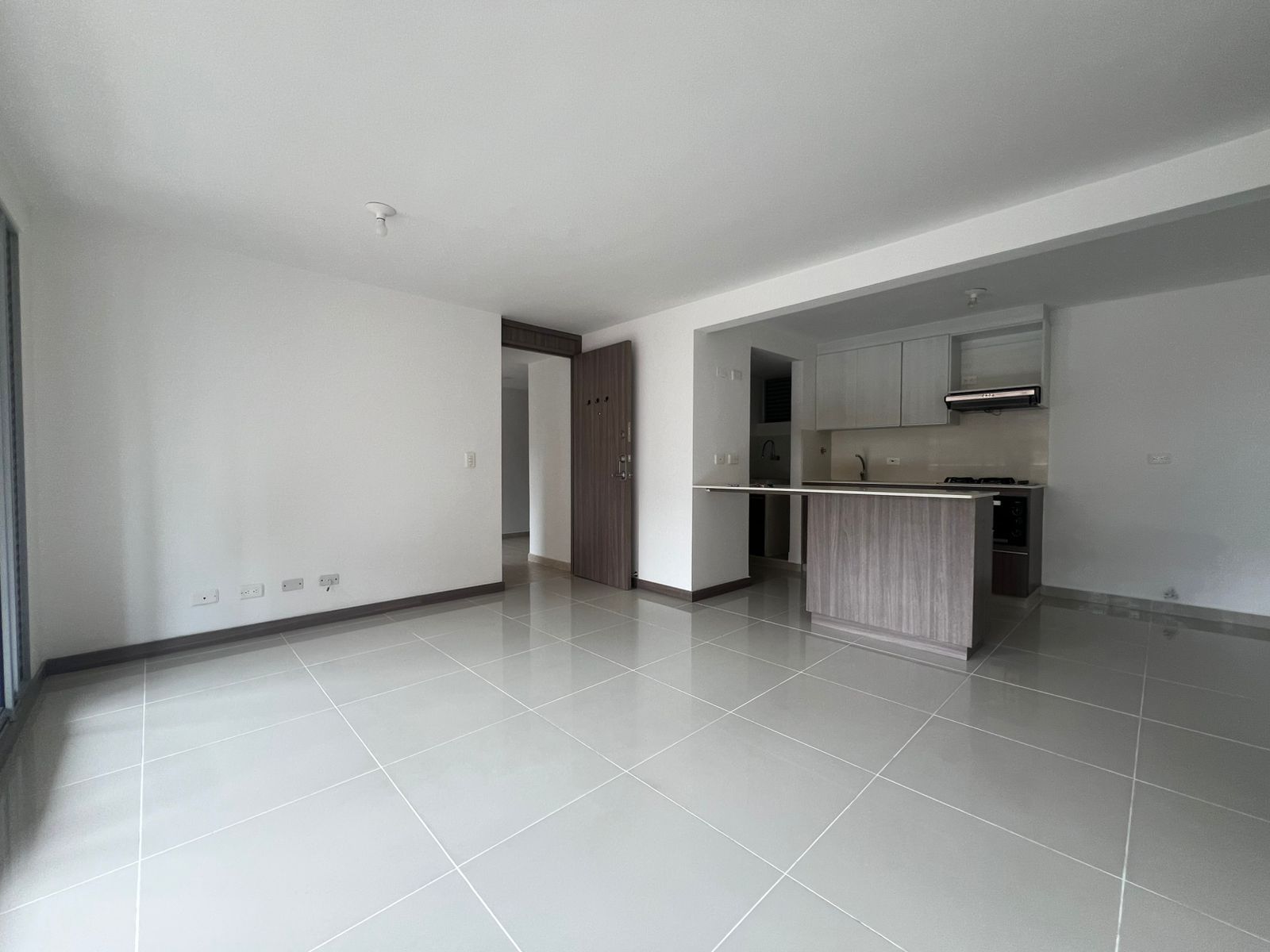 Apartamento en arriendo Antioquia Envigado El Chocho 80 m2 Habitaciones 3 Baños 2 Garajes 1 Precio $3350000