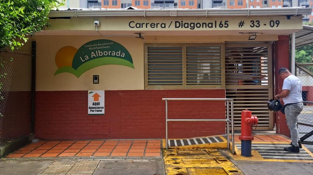 Apartamento en venta Valle Del Cauca Cali La Alborada 56 m2 Habitaciones 3 Baños 1 Garajes 0 Precio $150000000