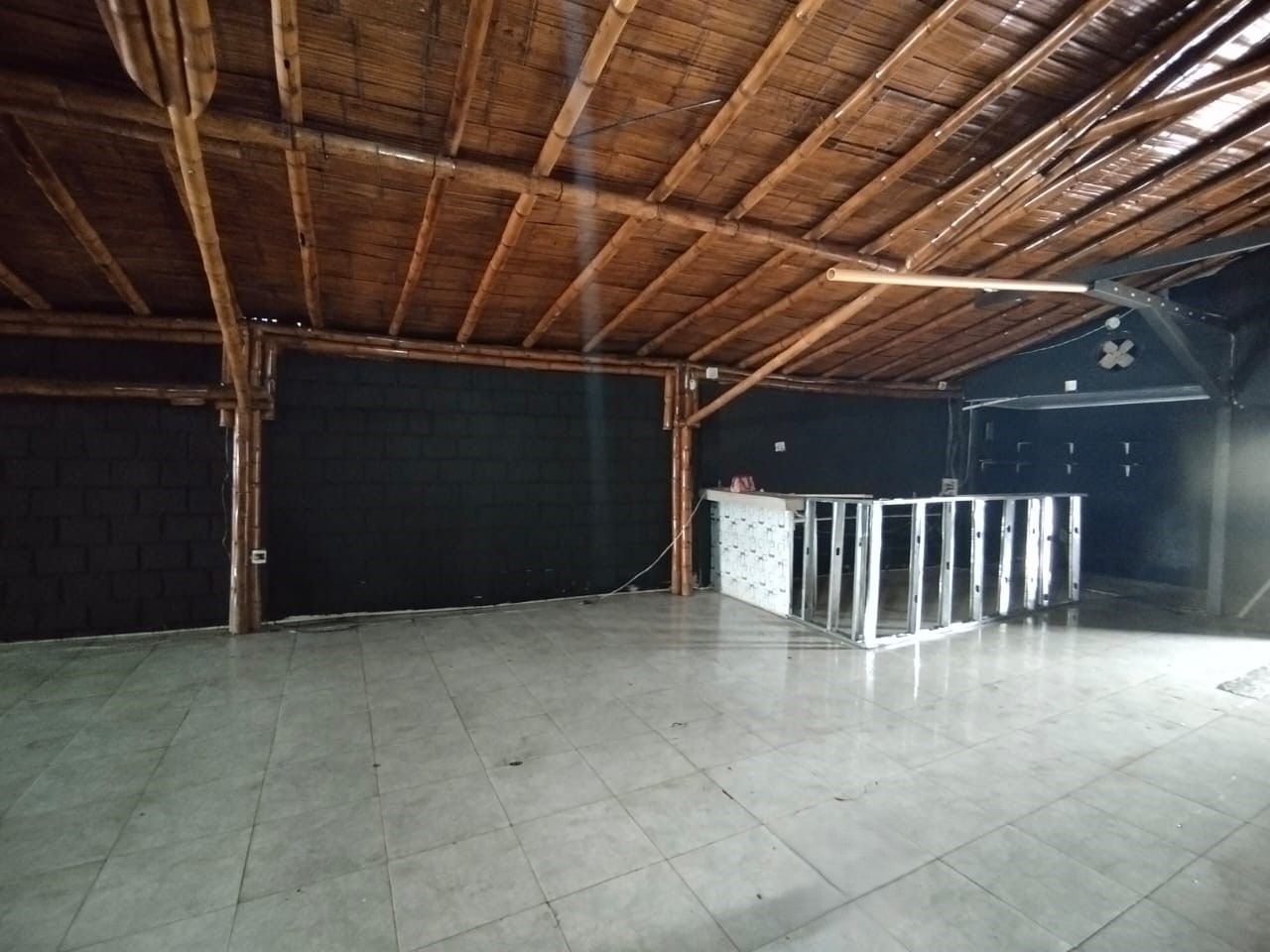 Local Comercial en arriendo Risaralda Dosquebradas La Badea 359 m2 Habitaciones 0 Baños 6 Garajes 1 Precio $4700000