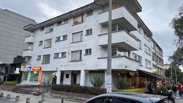 Oficina en venta Cundinamarca Bogotá Antiguo Country 44 m2 Habitaciones 0 Baños 1 Garajes 0 Precio $239000000