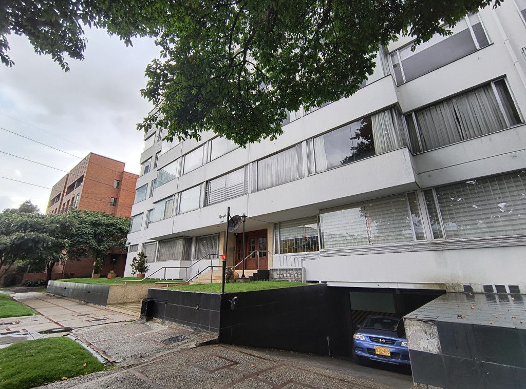 Apartamento en arriendo Cundinamarca Bogotá La Cabrera 137 m2 Habitaciones 3 Baños 3 Garajes 2 Precio $4360000