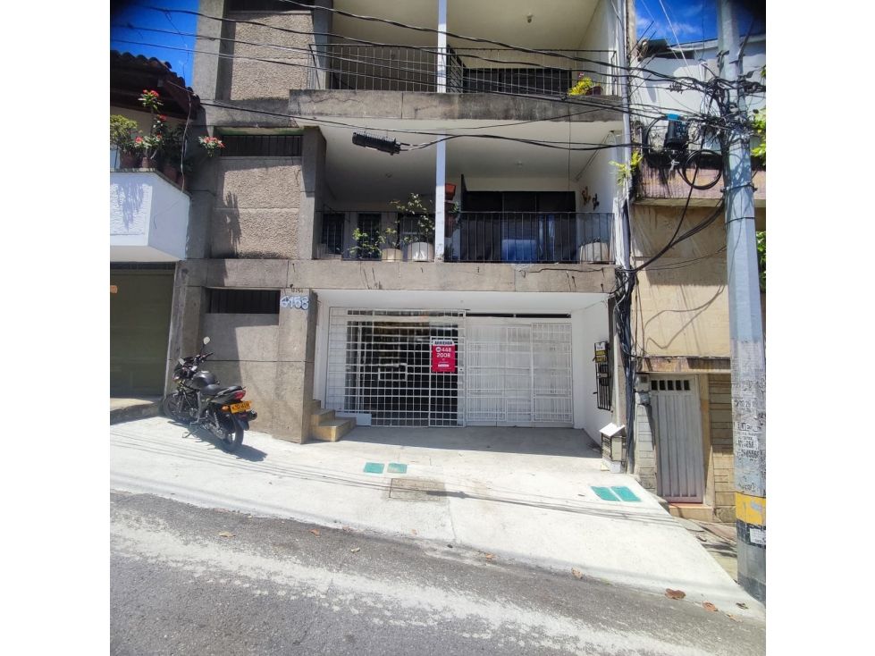 Local en arriendo Antioquia Medellín San Miguel 85 m2 Habitaciones 0 Baños 1 Garajes 0 Precio $2500000
