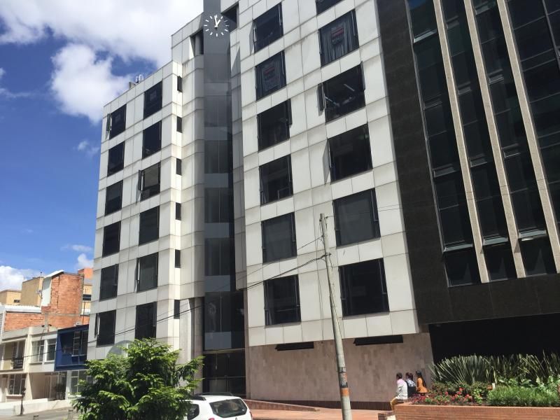 Oficina en arriendo Cundinamarca Bogotá Antiguo Country 120 m2 Habitaciones 0 Baños 2 Garajes 2 Precio $7195000