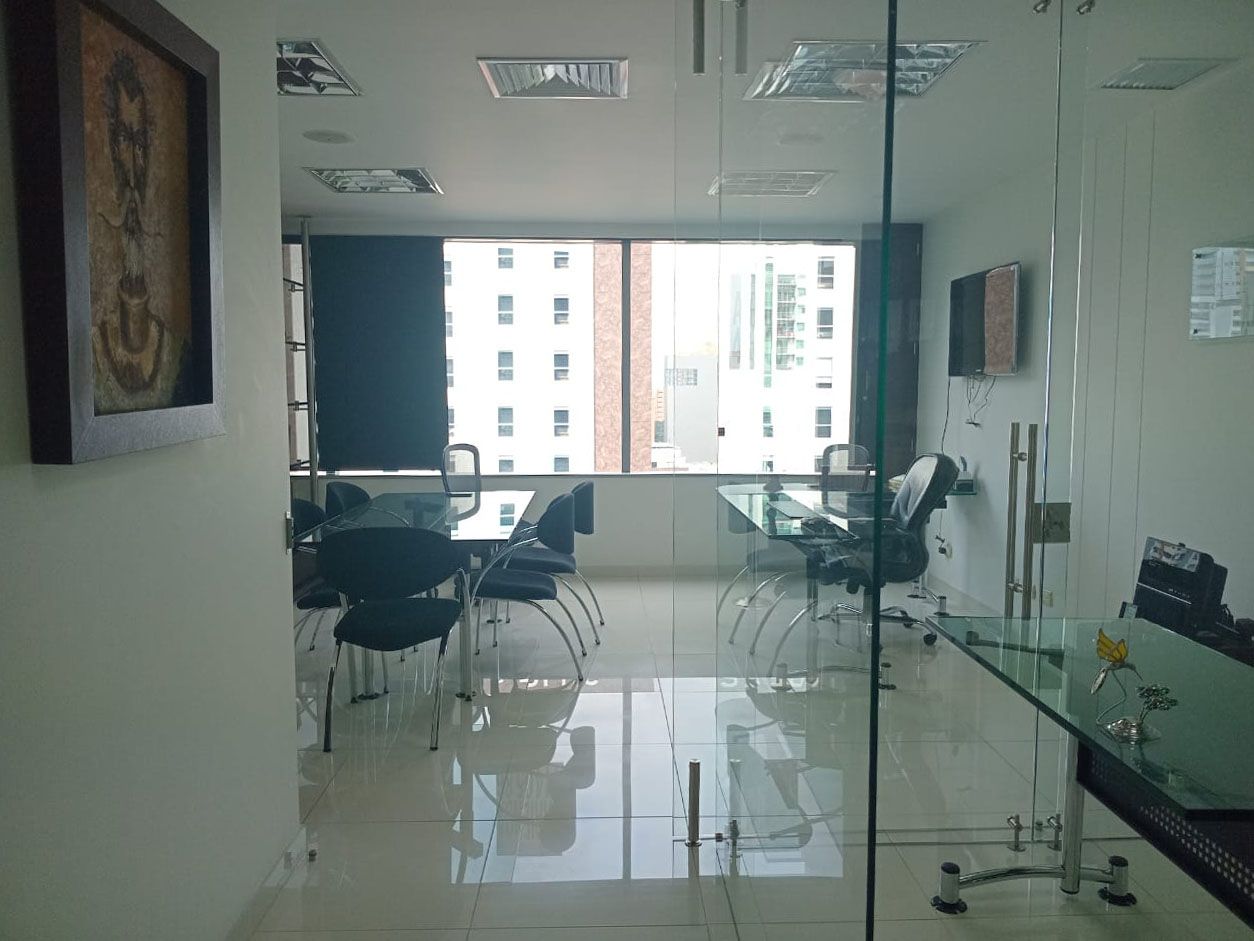 Oficina en arriendo Antioquia Medellín Alejandria 50 m2 Habitaciones 0 Baños 1 Garajes 2 Precio $5300000