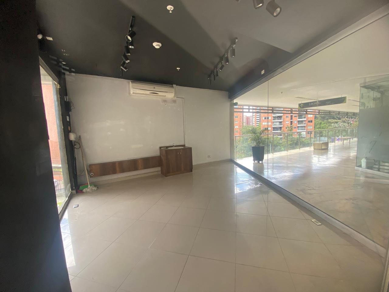 Local en arriendo Antioquia Envigado El Chocho 30 m2 Habitaciones 0 Baños 1 Garajes 0 Precio $3600000
